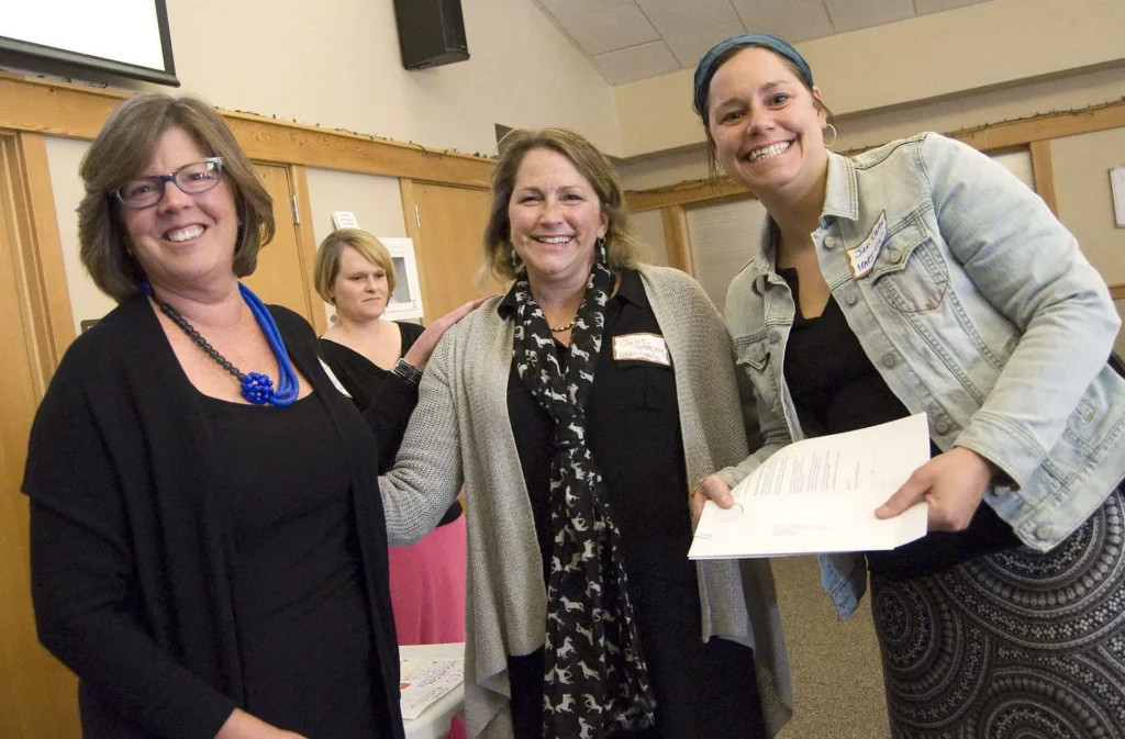 17 Grants Awarded in Spring Grant Cycle